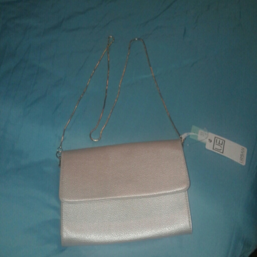 beautiful womens clutch bag with gold chain - Picture 3 of 3
